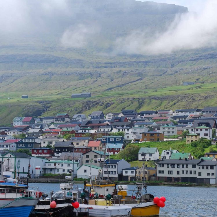 Klaksvík Pictures from photographers which the camera company Nikon had invited to the Faroe Islands