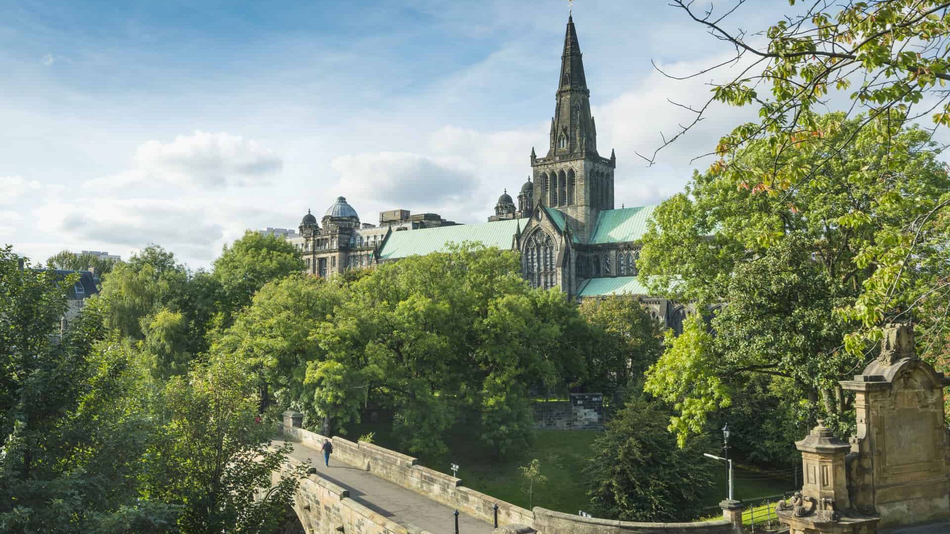 Schottland – Glasgow Cathedral Glasgow Cathedral. Thought to have been built on the site of St Kentigern's tomb and marks the birthplace of the city of Glasgow.