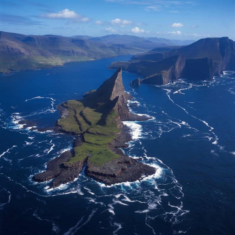 Tindhólmur Aerial view of Tindhólmur