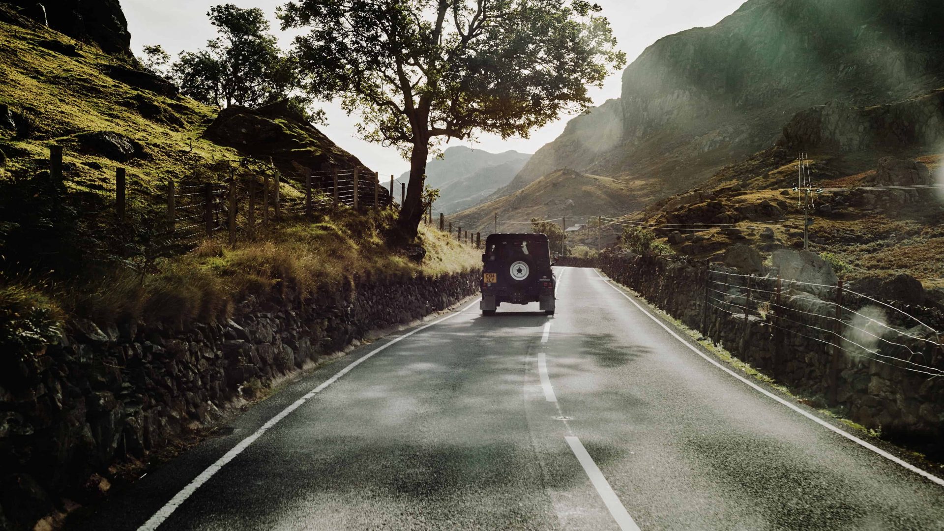Year of Adventure 2016 TV AdCrib GochSnowdoniaNorth Wales Year of Adventure 2016 TV Ad
Crib Goch
Snowdonia
North Wales
